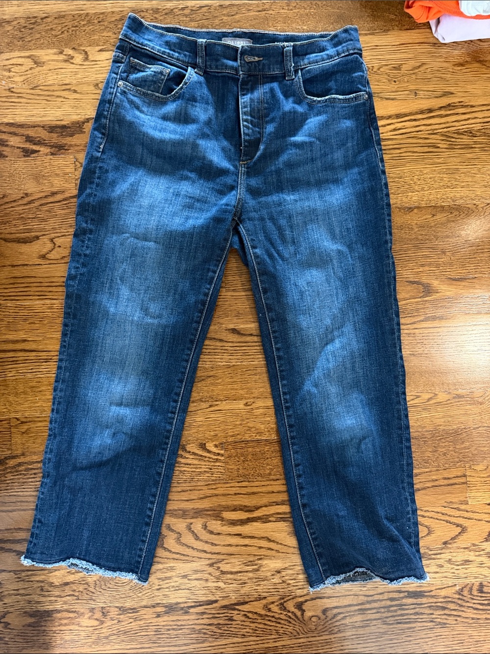 DL1961 Women’s Dark Blue Cropped ankle Jeans